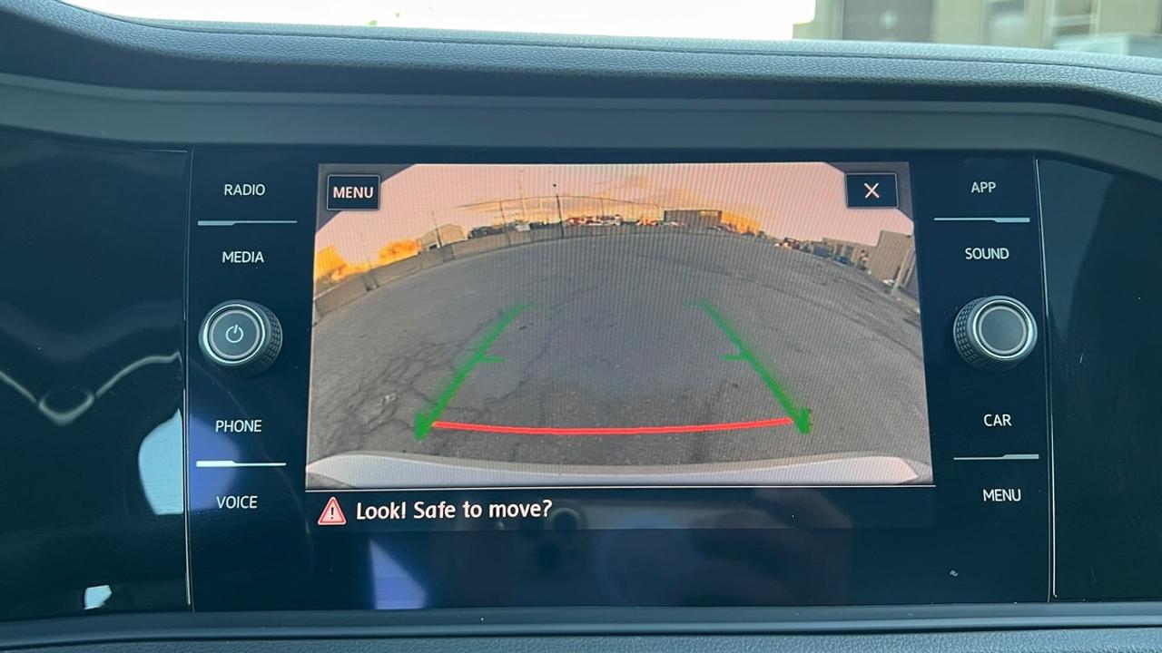 2019 Volkswagen Jetta Highline | NO ACCIDENT | ONE ONWER | SUNROOF | LEA Photo