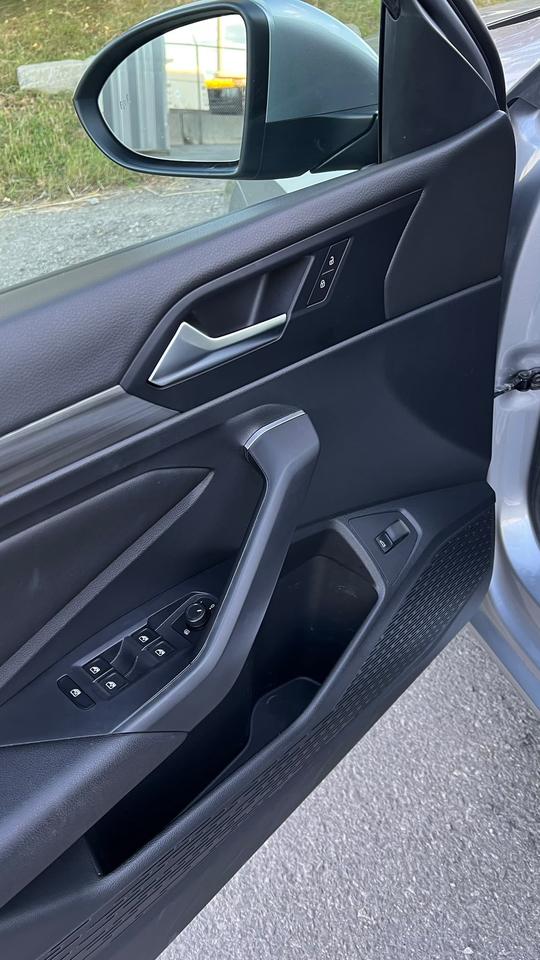 2019 Volkswagen Jetta Highline | NO ACCIDENT | ONE ONWER | SUNROOF | LEA Photo