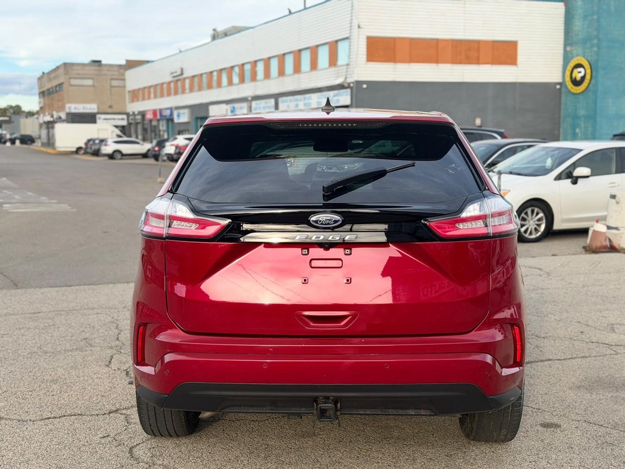2024 Ford Edge SEL Photo