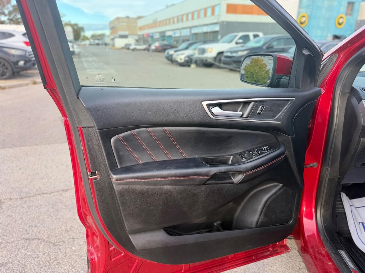 2024 Ford Edge SEL Photo