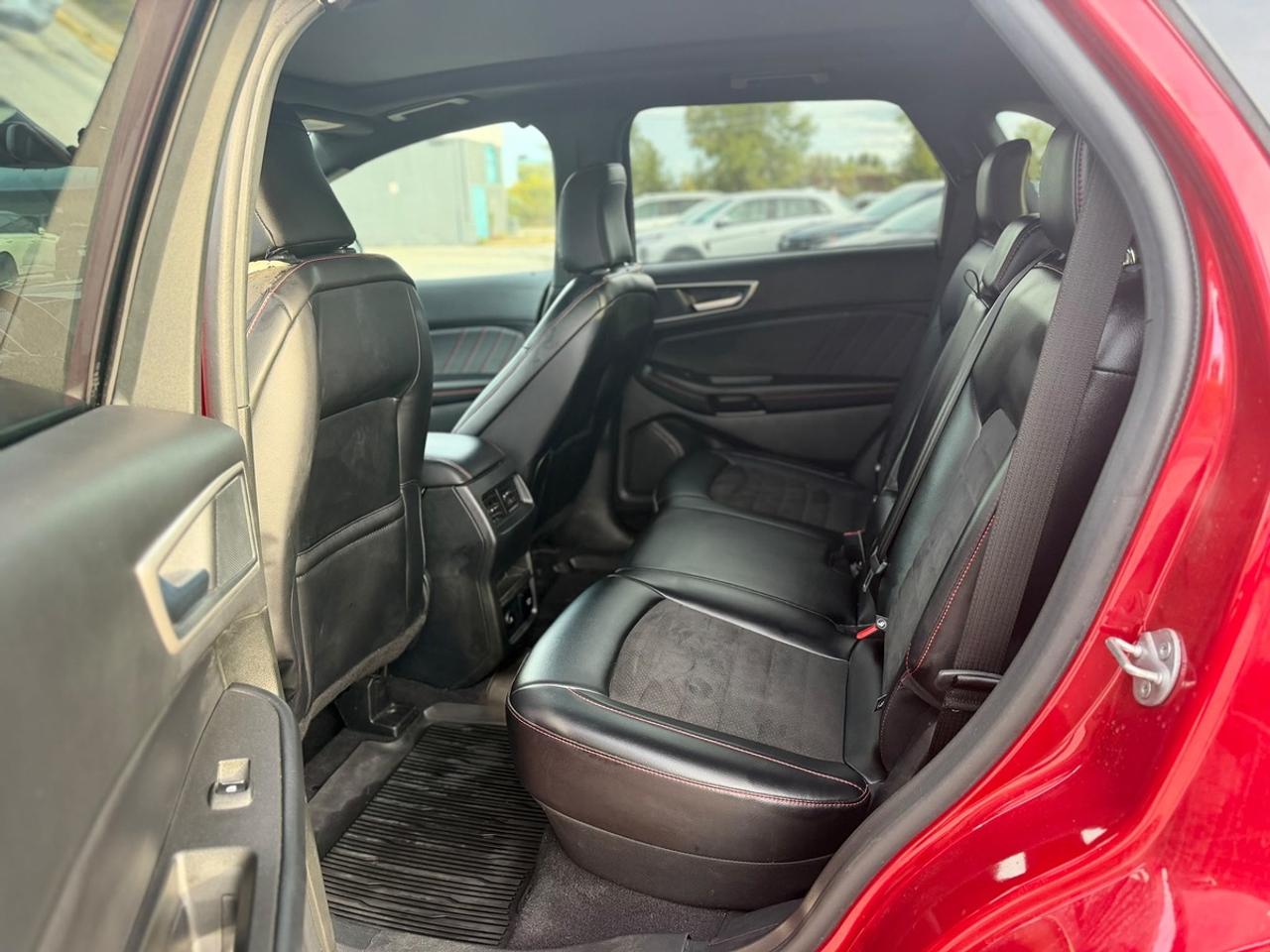 2024 Ford Edge SEL Photo