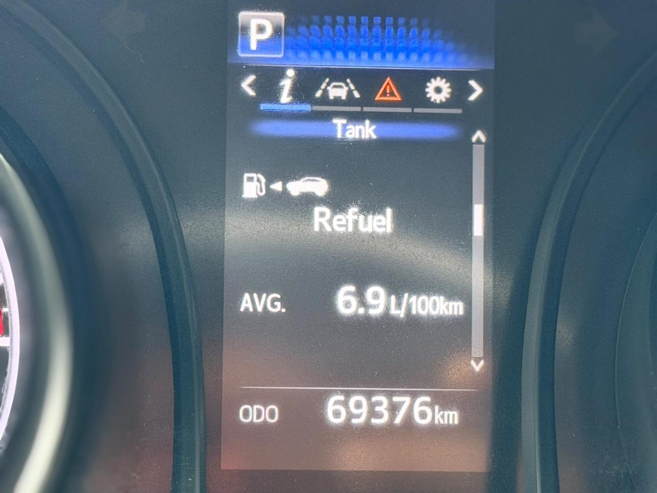 2024 Toyota Camry SE Photo