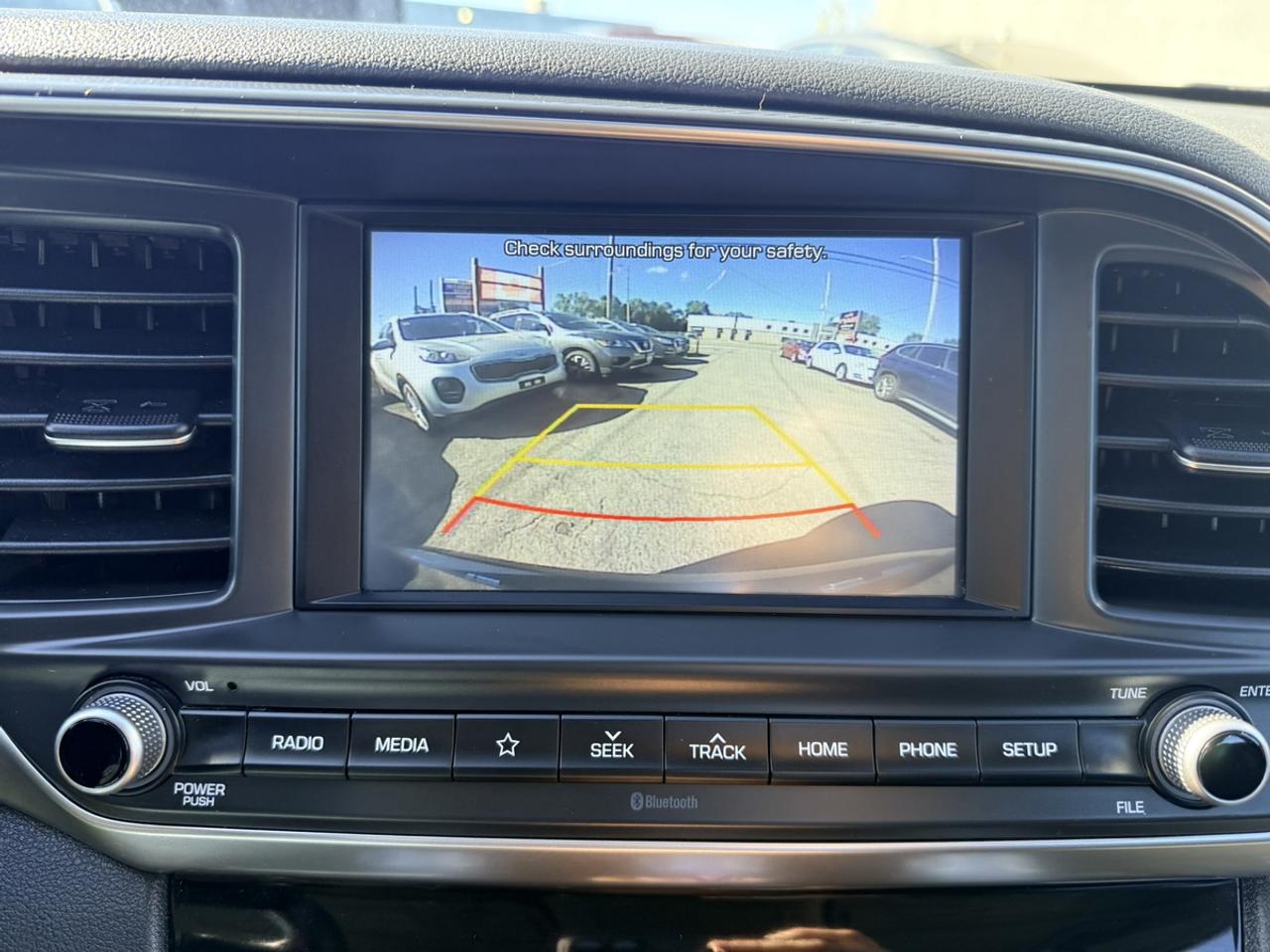 2020 Hyundai Elantra PREFERRED - AUTO - ALLOYS - R.CAMERA - LOW KMS! Photo