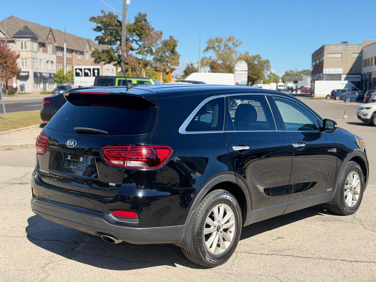2020 Kia Sorento LX Photo