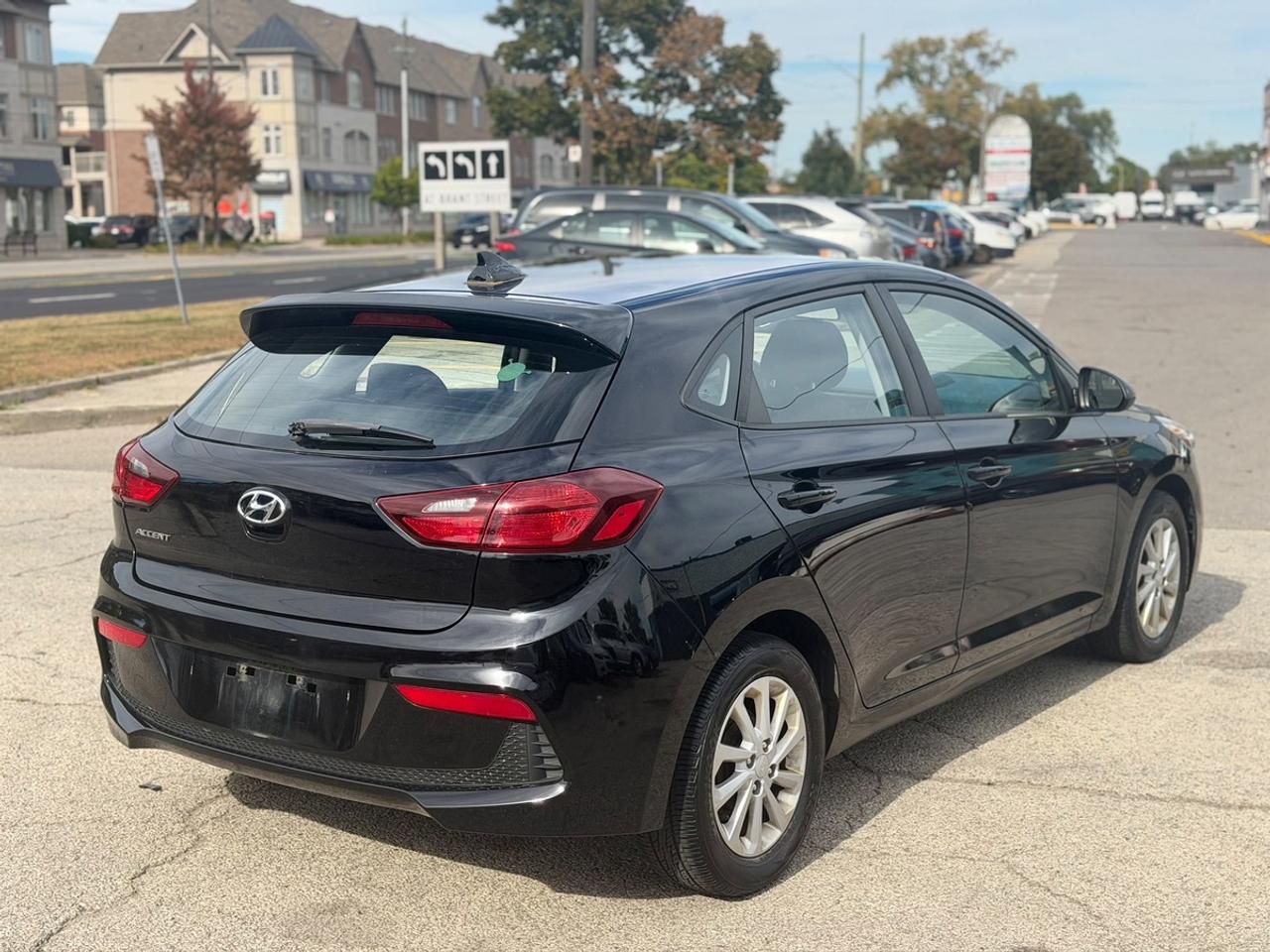 2018 Hyundai Accent SEL Photo