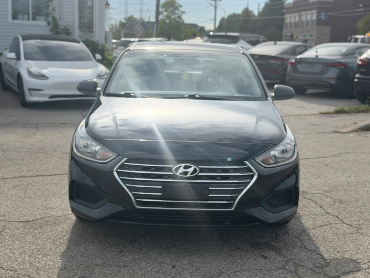 2018 Hyundai Accent SEL Photo5