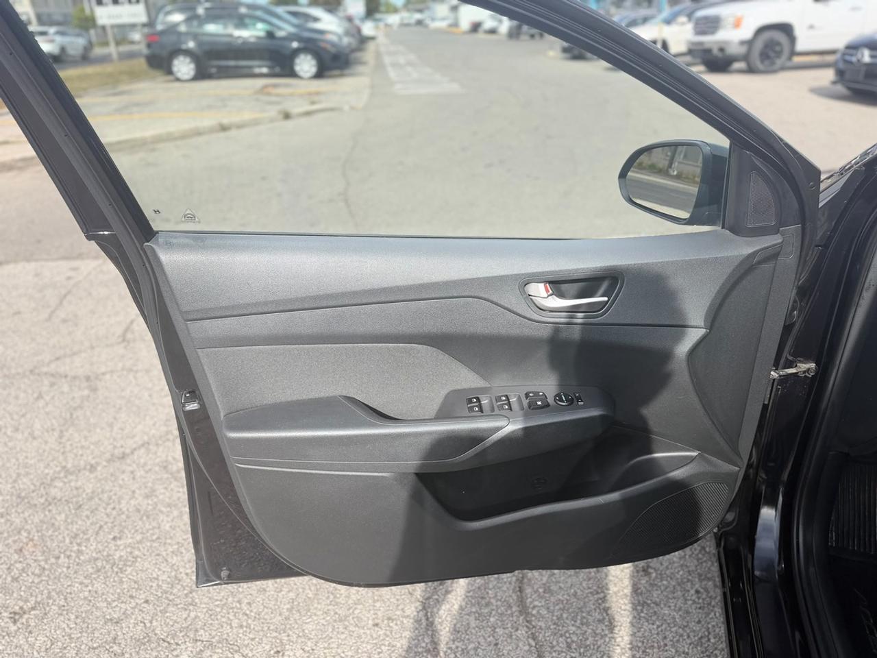 2018 Hyundai Accent SEL Photo