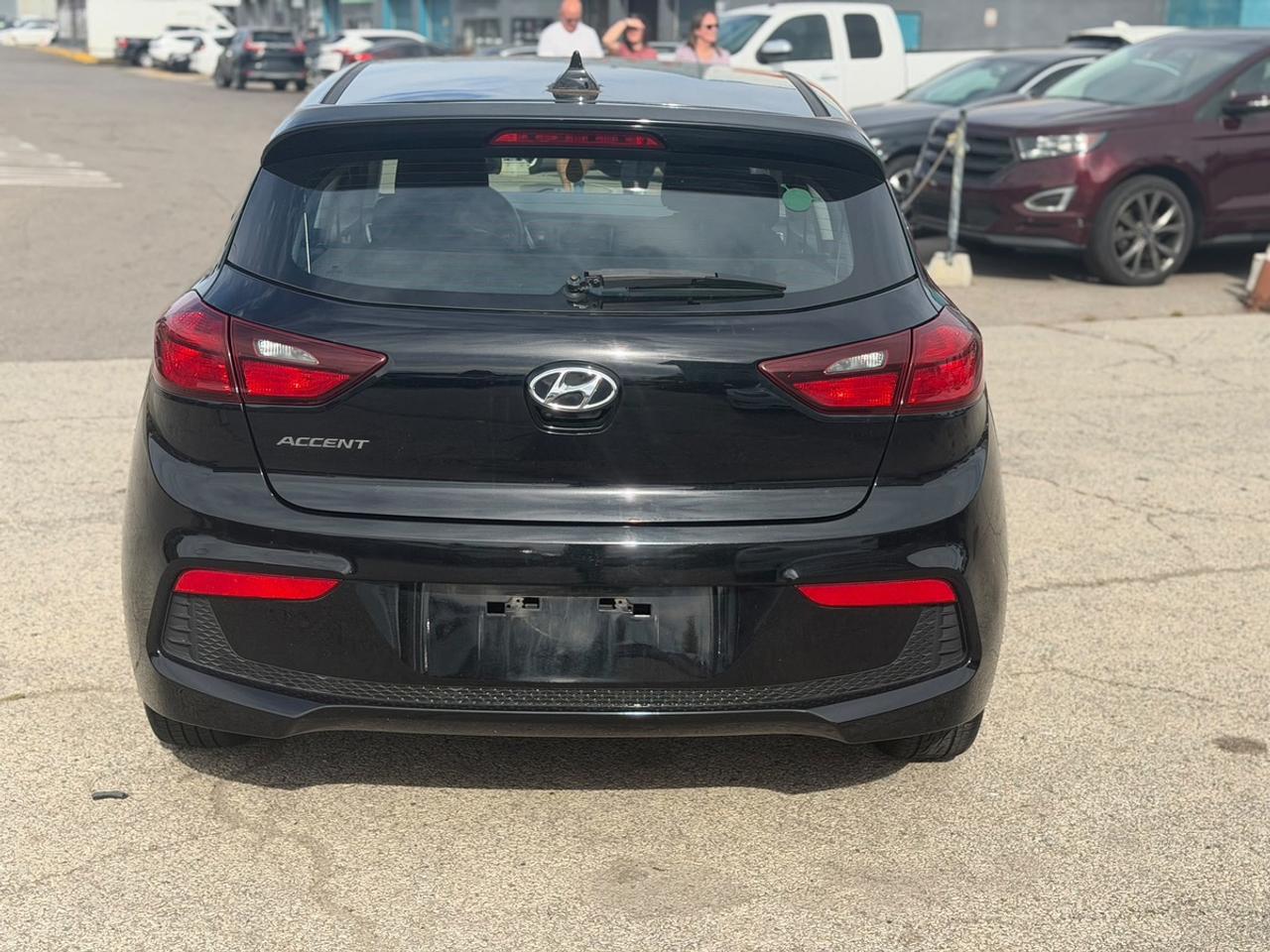 2018 Hyundai Accent SEL Photo