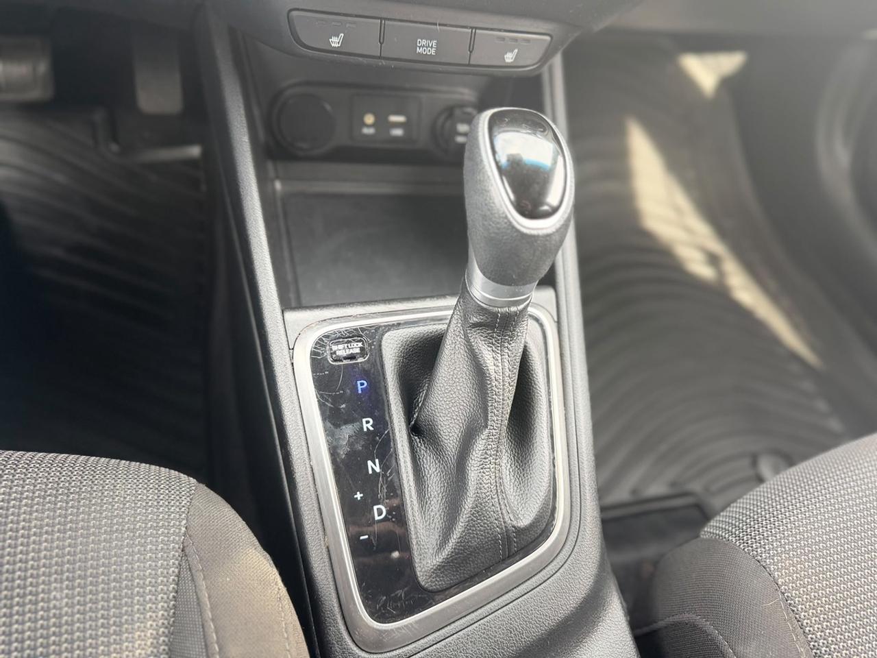 2018 Hyundai Accent SEL Photo