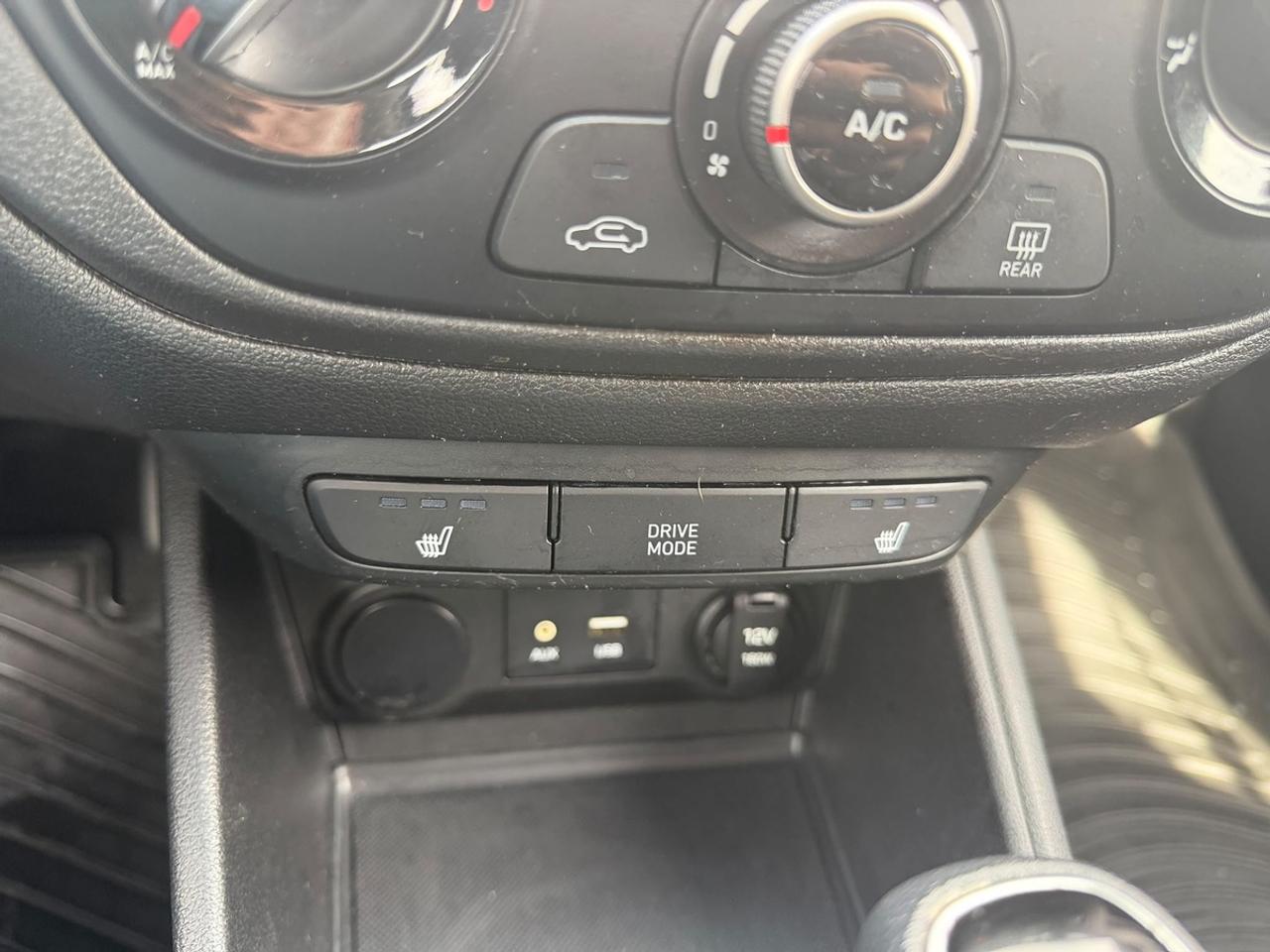 2018 Hyundai Accent SEL Photo