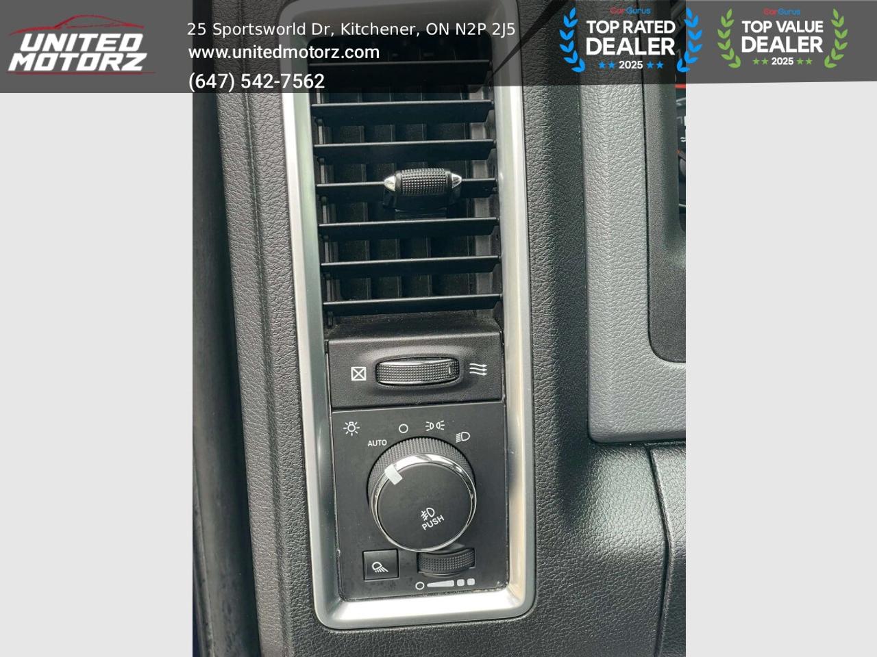2014 RAM 1500 BIG Horn Hemi 5.7L QUAD CAB 140.5" 4WD V8~SAF Photo