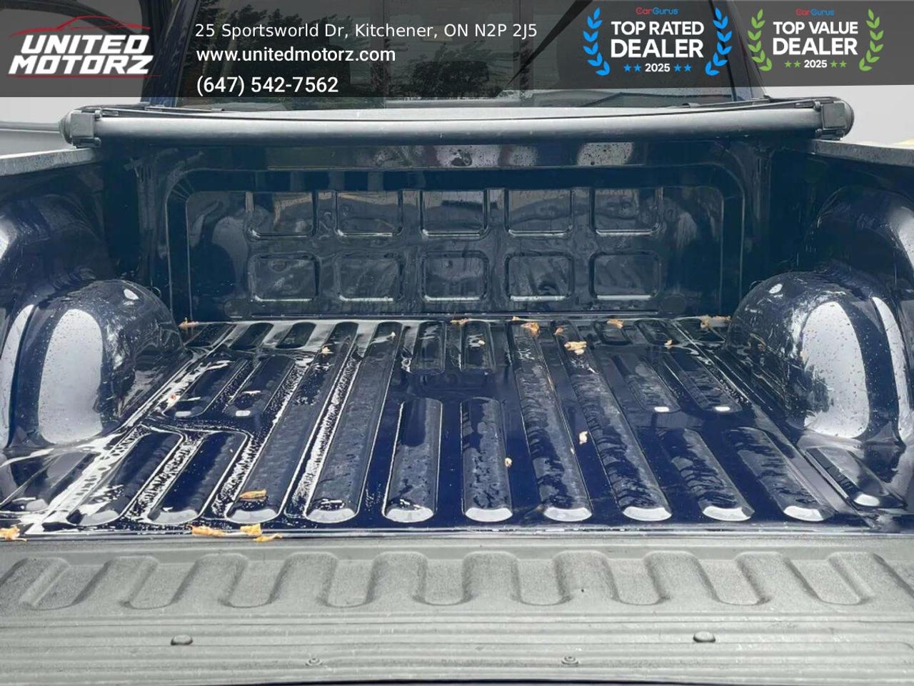 2014 RAM 1500 BIG Horn Hemi 5.7L QUAD CAB 140.5" 4WD V8~SAF Photo