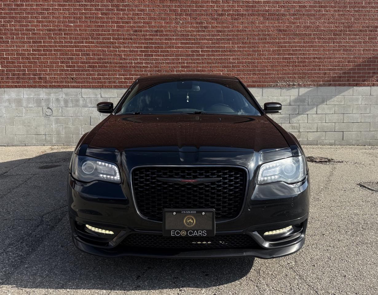 2022 Chrysler 300S Panaroof|Leather|Alpine Audio Photo