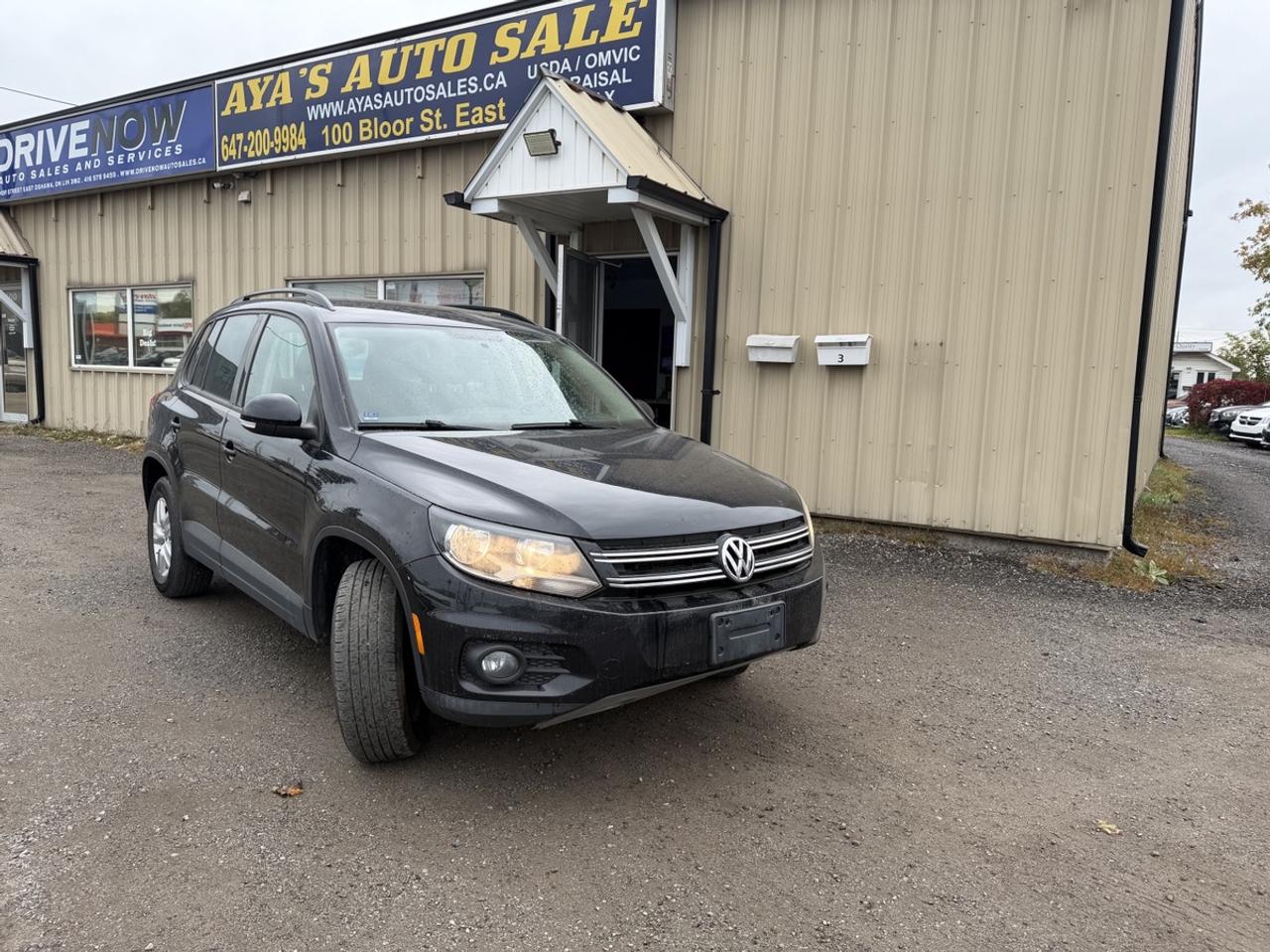 2015 Volkswagen Tiguan S Photo1