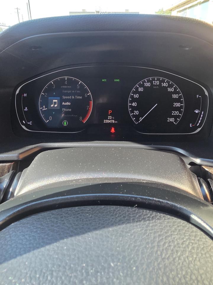 2018 Honda Accord Touring Photo