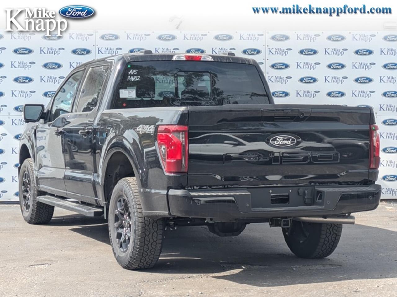 2026 Ford F-150 XLT Photo2