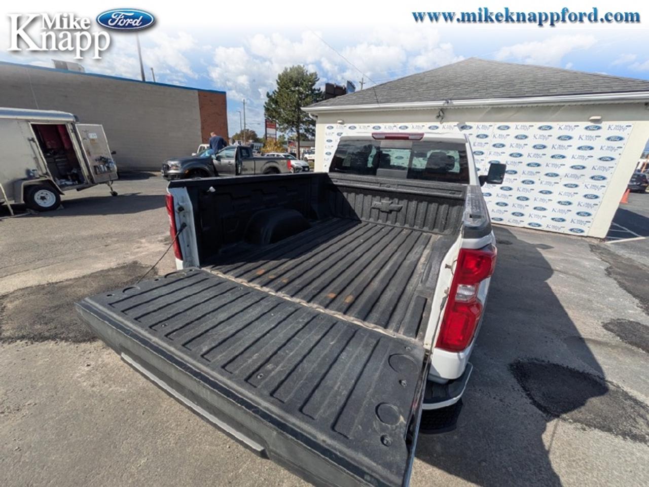 2022 Chevrolet Silverado 1500 RST Photo