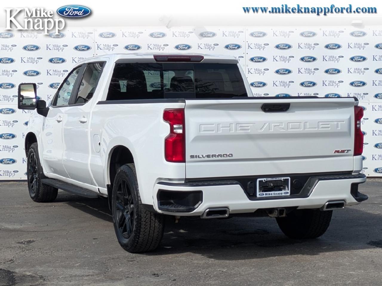 2022 Chevrolet Silverado 1500 RST Photo2