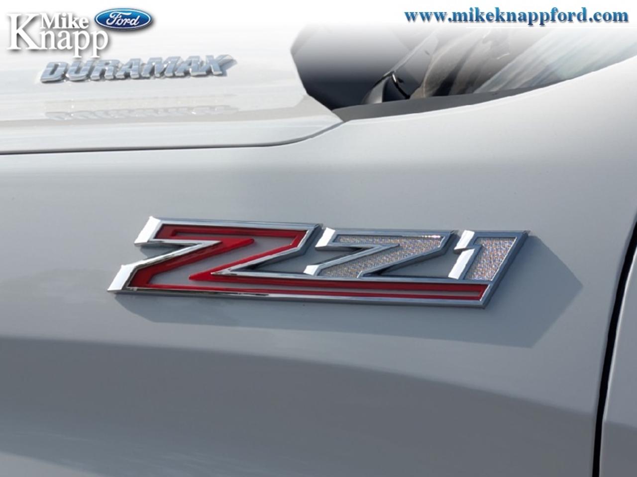 2022 Chevrolet Silverado 1500 RST Photo