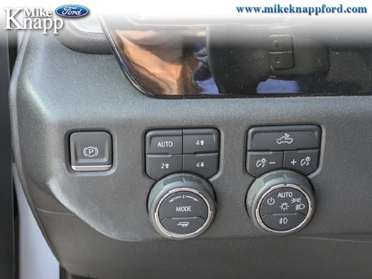 2022 Chevrolet Silverado 1500 RST Photo