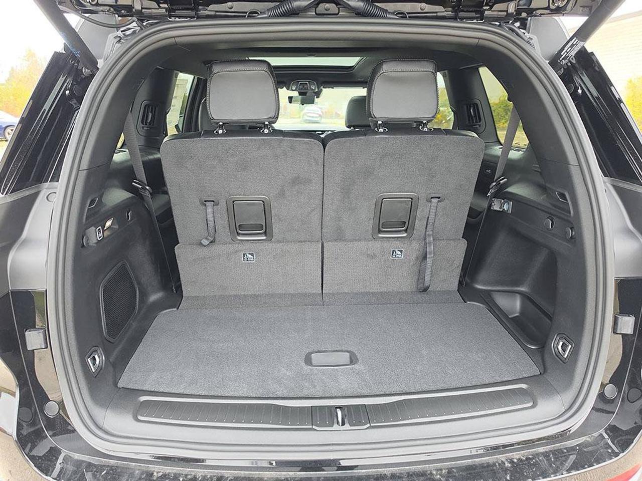 2027 Jeep Grand Cherokee L LIMITED|2.0L|4WD|TRAILER TOW|NAPPA LEATHER FACED SEATS| HEATED SEATS|HEATED STEERING WHEEL| Photo