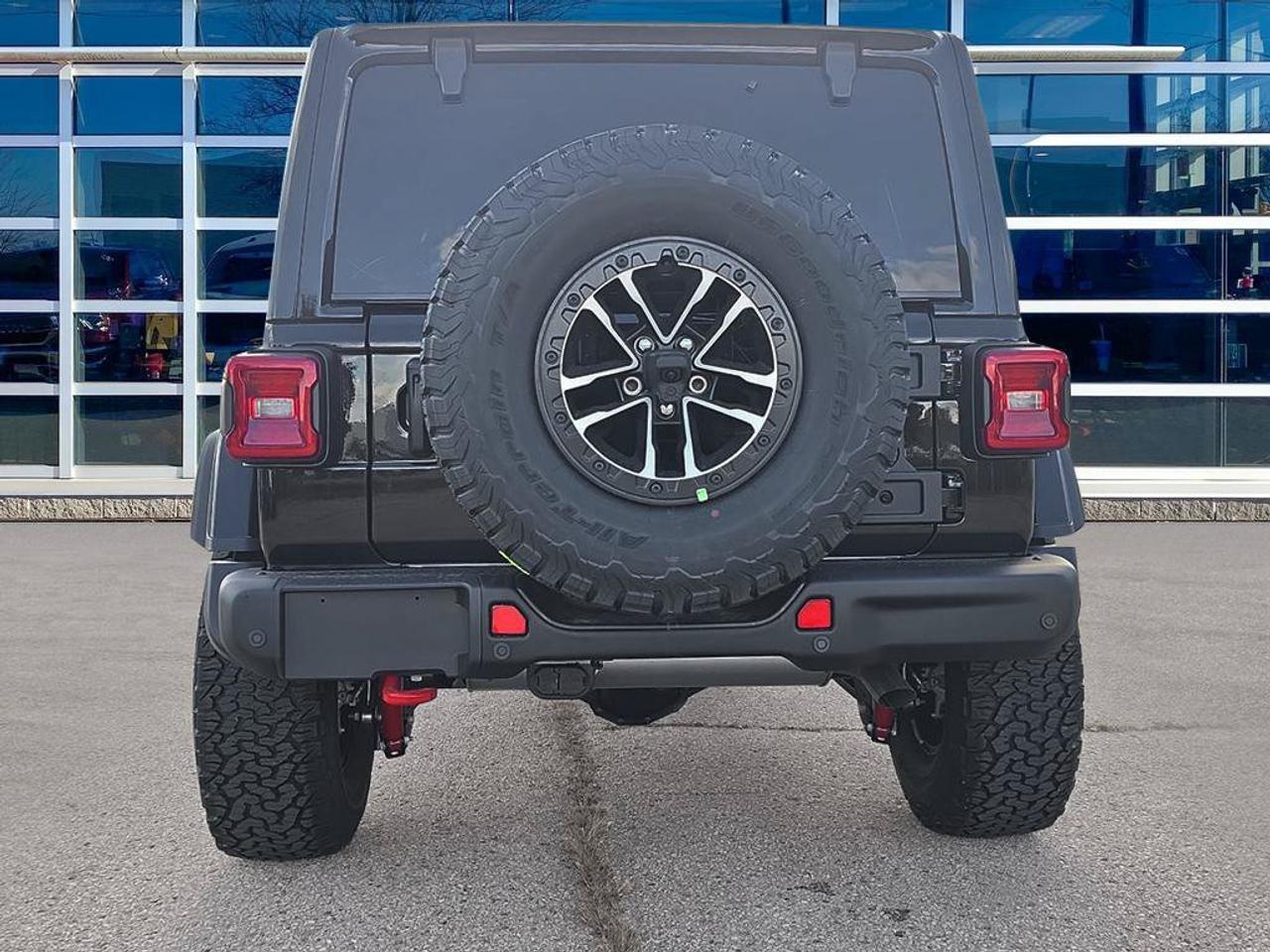 2027 Jeep Wrangler Rubicon X Photo