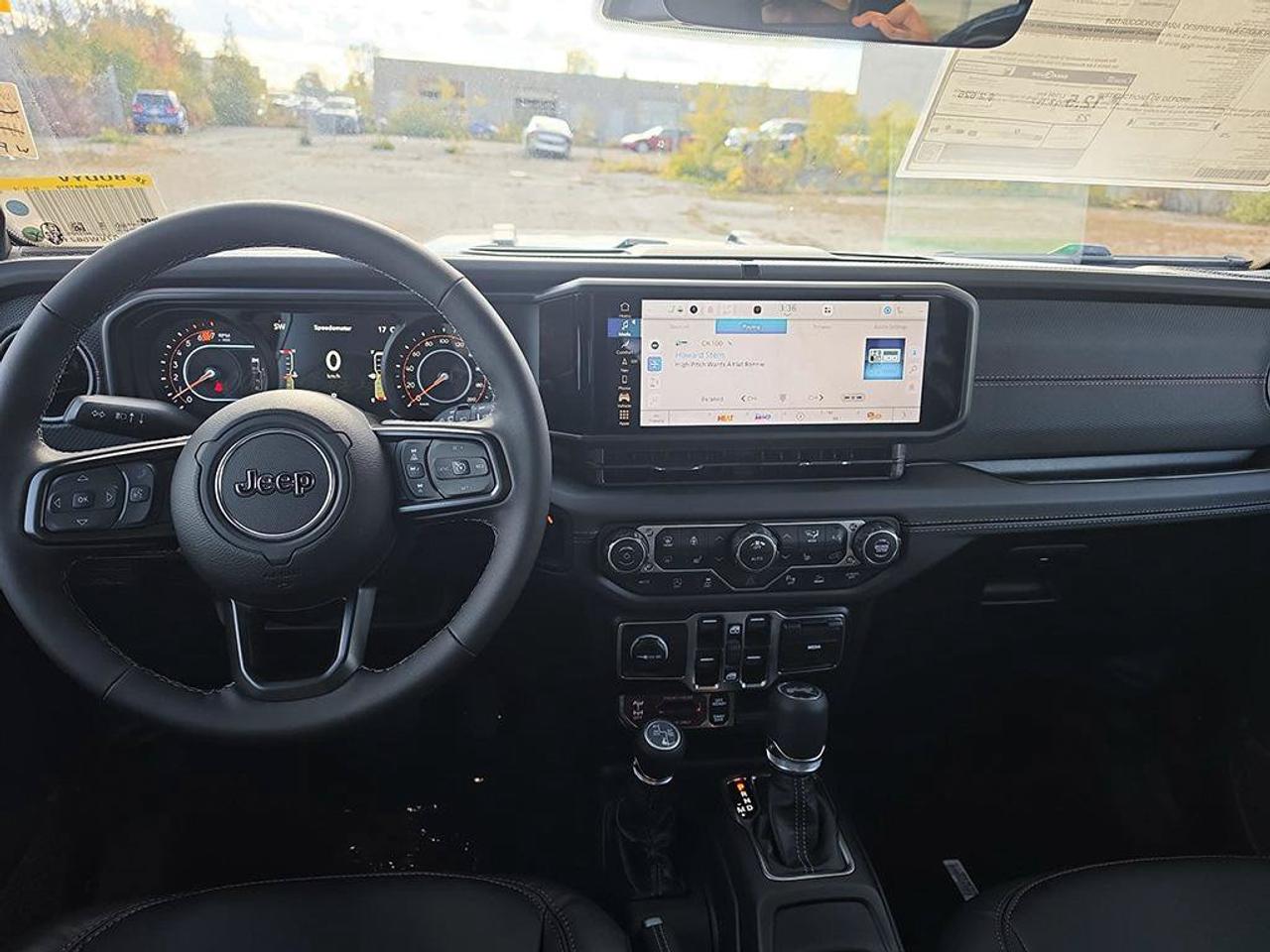 2027 Jeep Wrangler Rubicon X Photo
