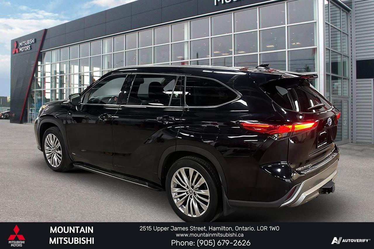 2023 Toyota Highlander Hybrid Platinum Photo