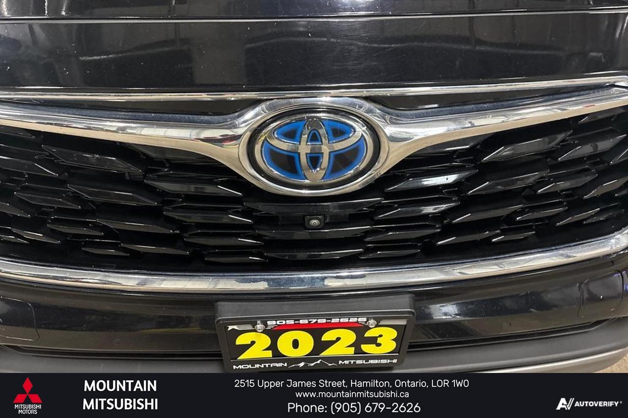 2023 Toyota Highlander Hybrid Platinum Photo