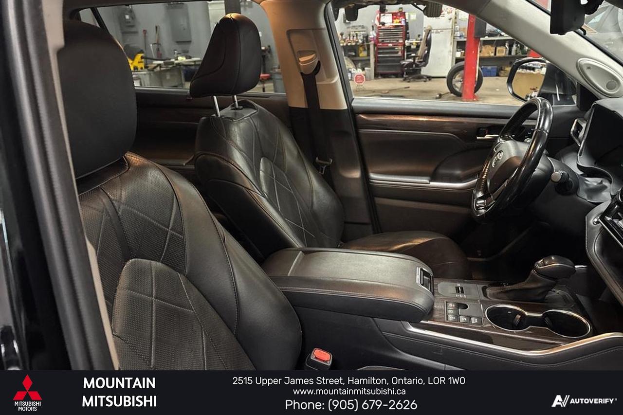 2023 Toyota Highlander Hybrid Platinum Photo