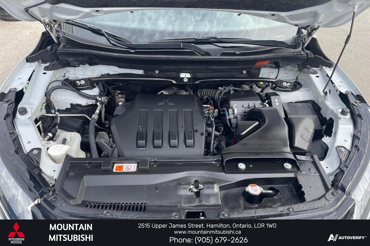 2022 Mitsubishi Eclipse Cross GT Photo