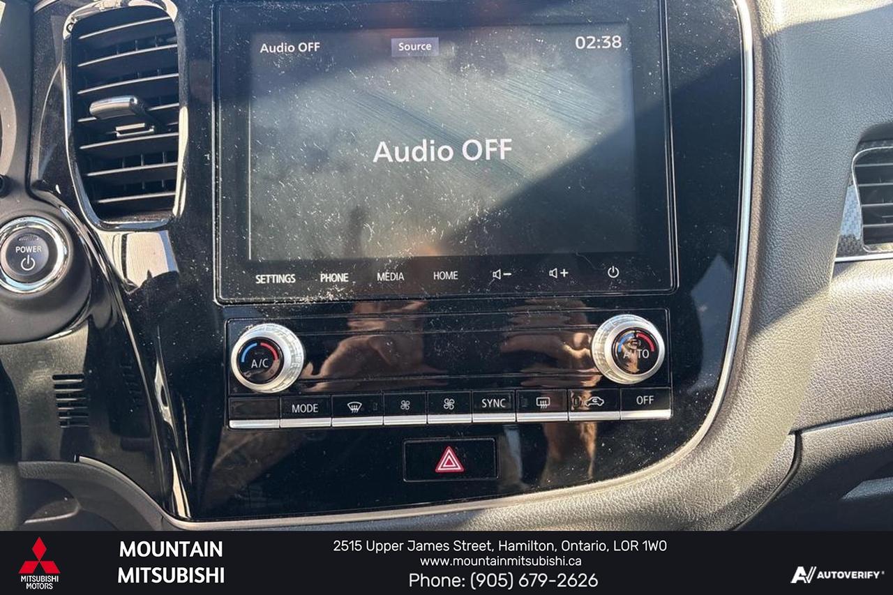 2020 Mitsubishi Outlander PHEV SEL Photo