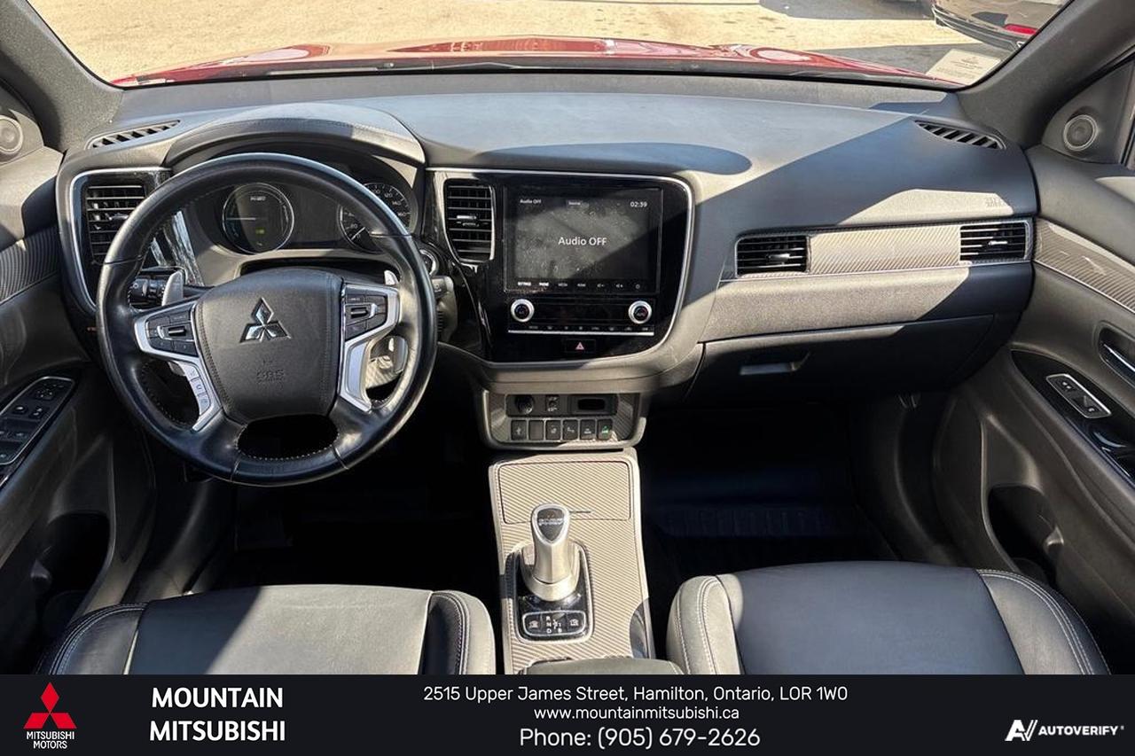 2020 Mitsubishi Outlander PHEV SEL Photo
