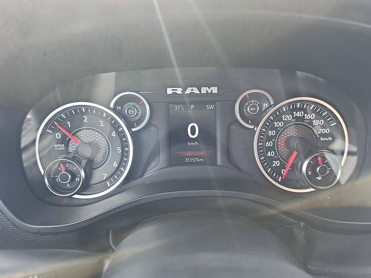 2023 RAM 1500 Big Horn | Clean CarFax | Very Low KMS | Ontario Vehicle | Fully Certified | Apple CarPlay | Photo