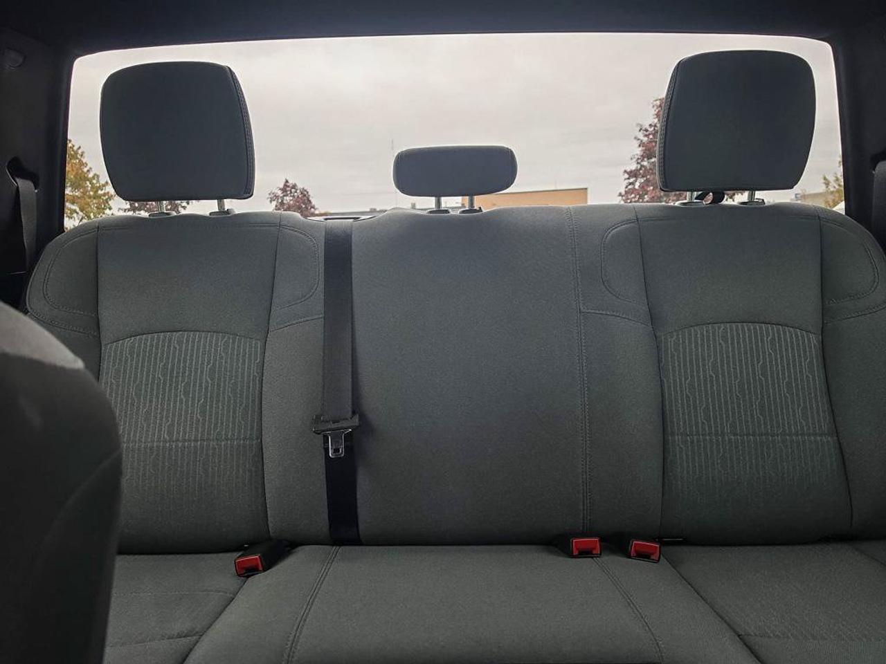2024 RAM 3500 Big Horn | Clean CarFax | Ontario Vehicle | Low KMS | Fully Certified | New Rear Tires | CarPlay | Photo
