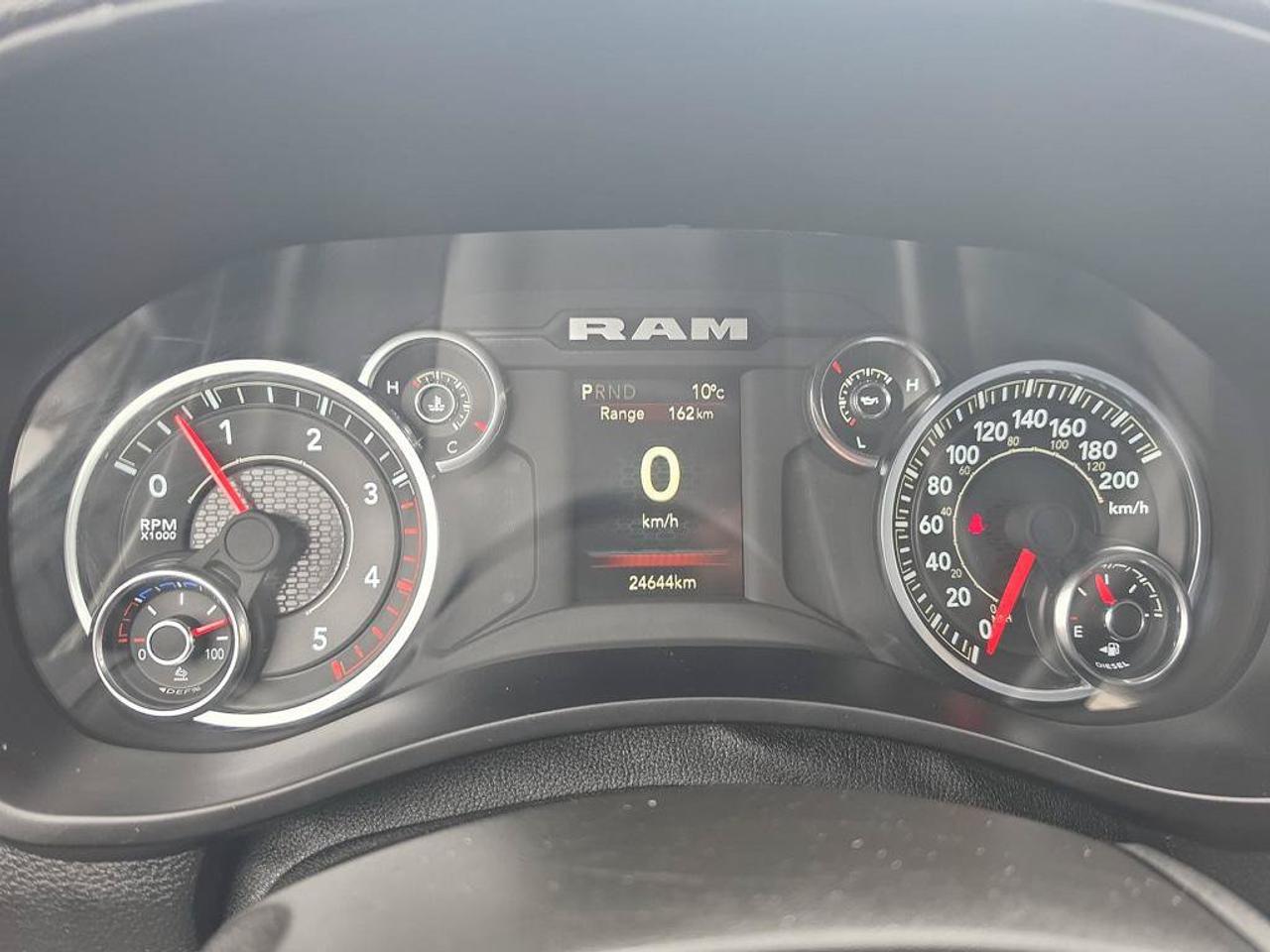 2024 RAM 3500 Big Horn | Clean CarFax | Ontario Vehicle | Low KMS | Fully Certified | New Rear Tires | CarPlay | Photo