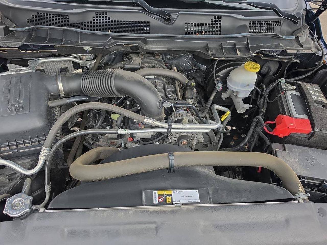 2023 RAM 1500 Classic Warlock | HEMI V8 | One Owner | Clean CarFax Report | Fully Certified | Ontario Vehicle | CarPlay | Photo