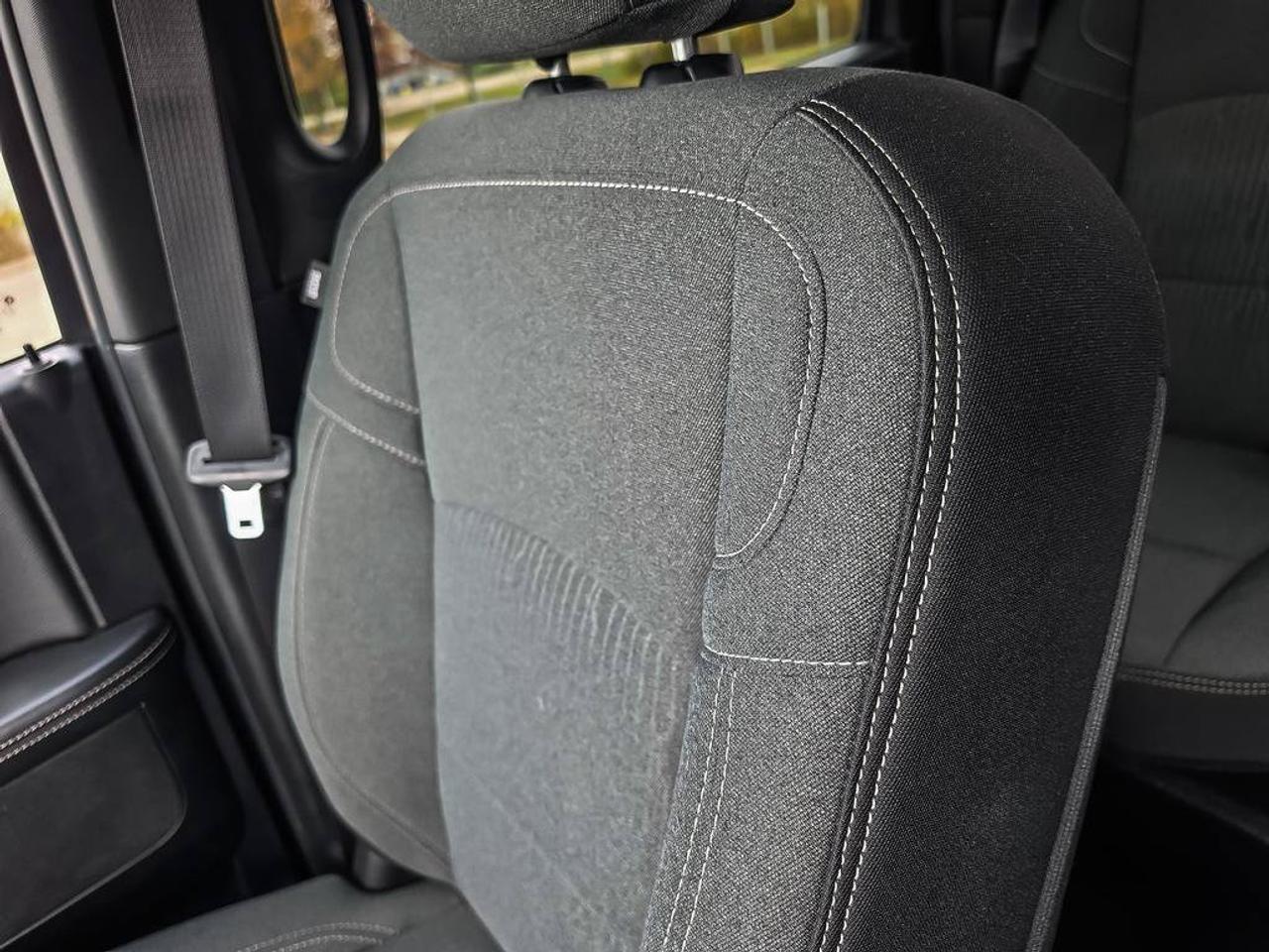 2023 RAM 1500 Classic Warlock | HEMI V8 | One Owner | Clean CarFax Report | Fully Certified | Ontario Vehicle | CarPlay | Photo