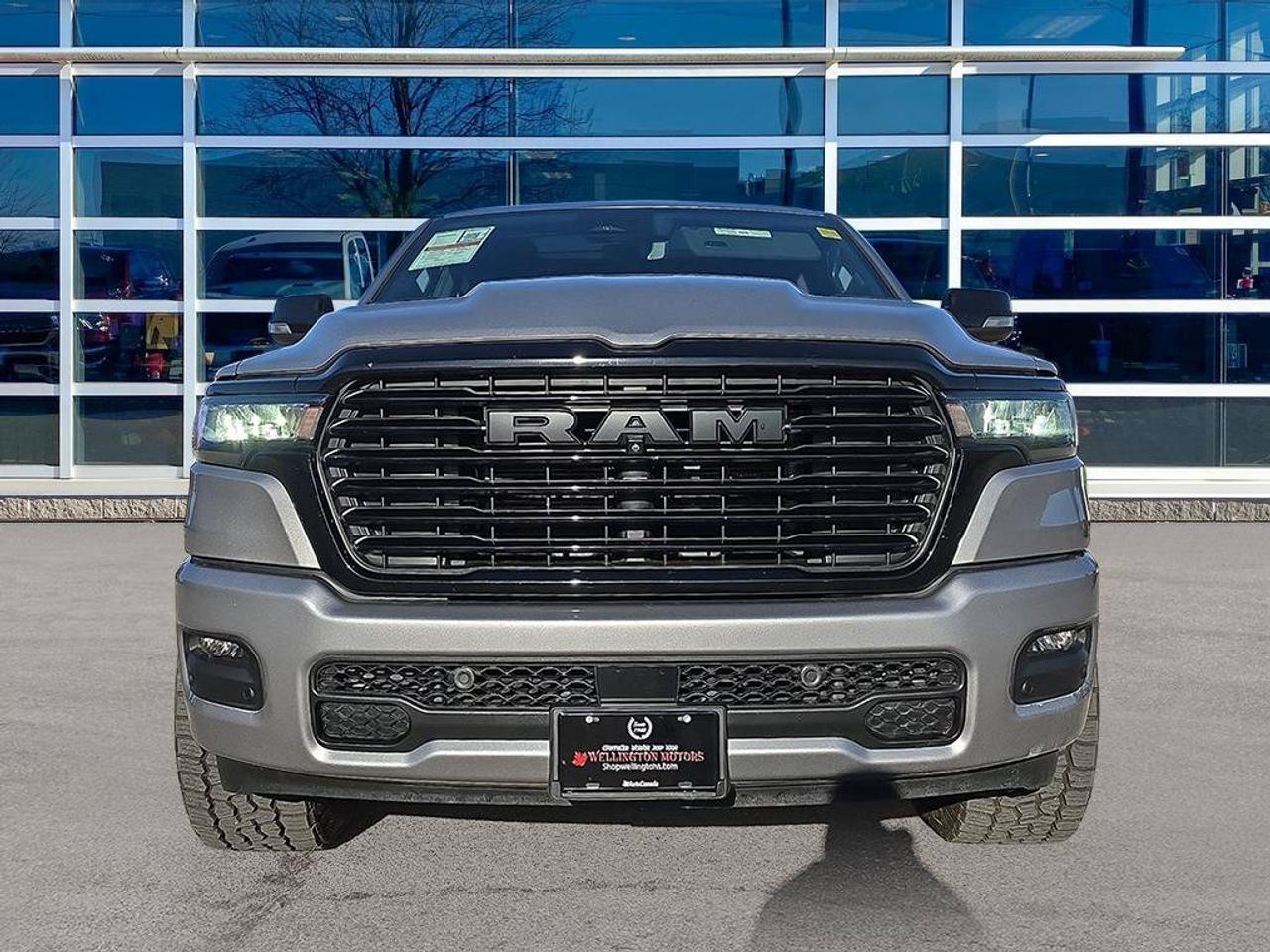 2025 RAM 1500 Laramie | Clean CarFax | Ontario Vehicle | Tech Group | Advanced Safety Group II | Laramie Level 2 | Photo