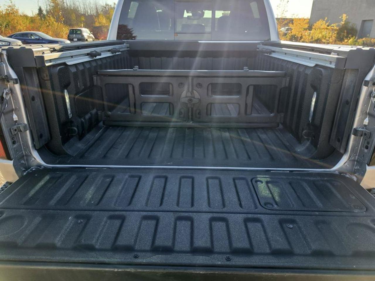 2025 RAM 1500 Laramie | Clean CarFax | Ontario Vehicle | Tech Group | Advanced Safety Group II | Laramie Level 2 | Photo
