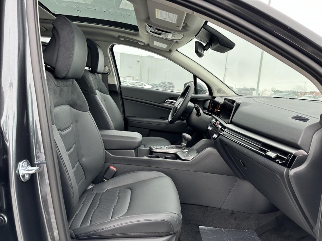 2027 Kia Sportage EX Premium Photo
