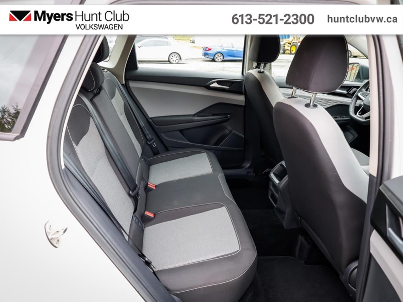 2023 Volkswagen Taos Trendline Photo