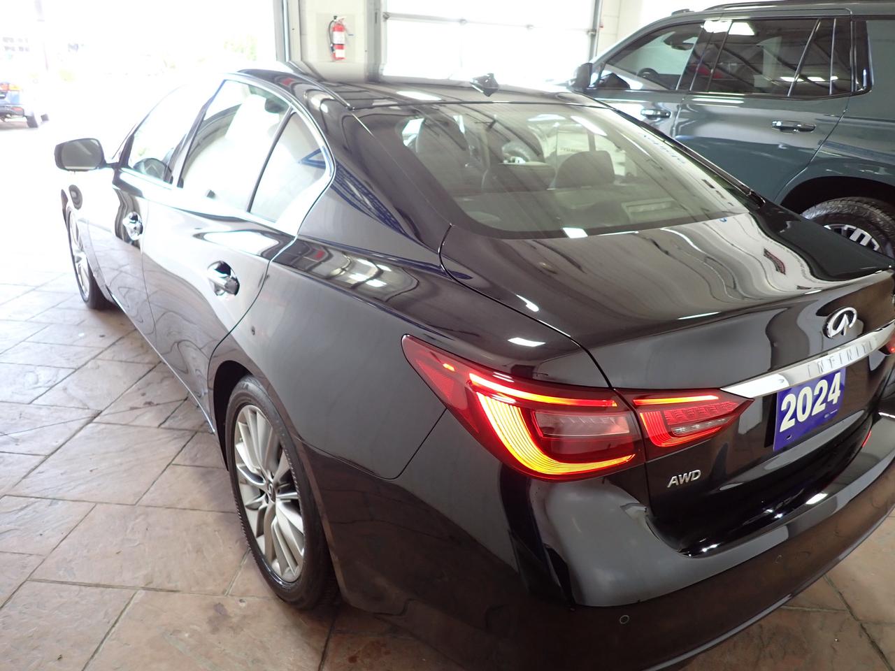 2024 Infiniti Q50 LUXE AWD SUNROOF LEATHER Photo3