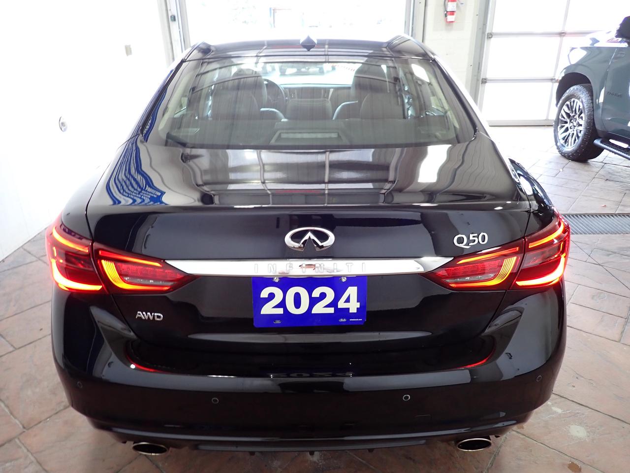 2024 Infiniti Q50 LUXE AWD SUNROOF LEATHER Photo2