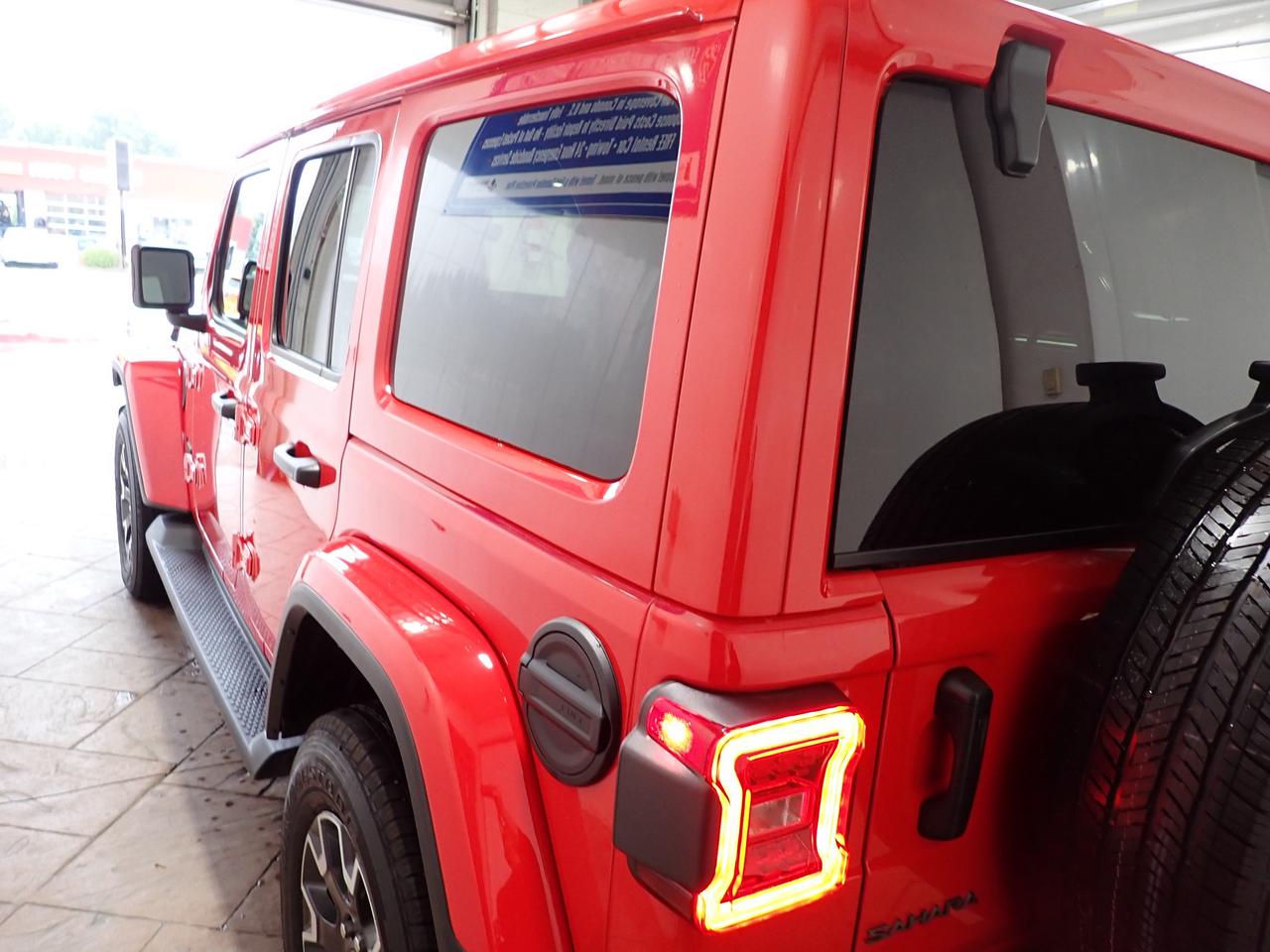2026 Jeep Wrangler Sahara 4DR 4X4 LEATHER NAVI Photo