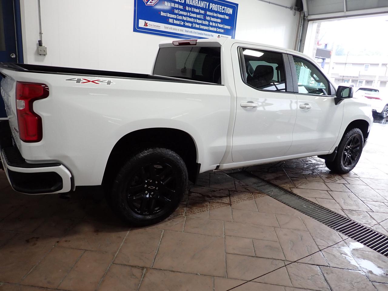 2025 Chevrolet Silverado 1500 RST 4WD CREW CAB NAVI *DIESEL* 5'8 BOX Photo1
