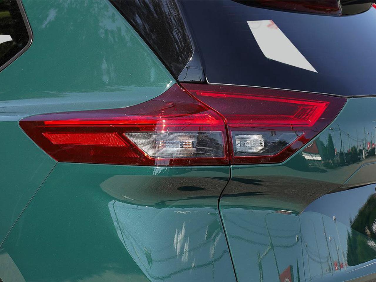 2026 Nissan Rogue Platinum Photo