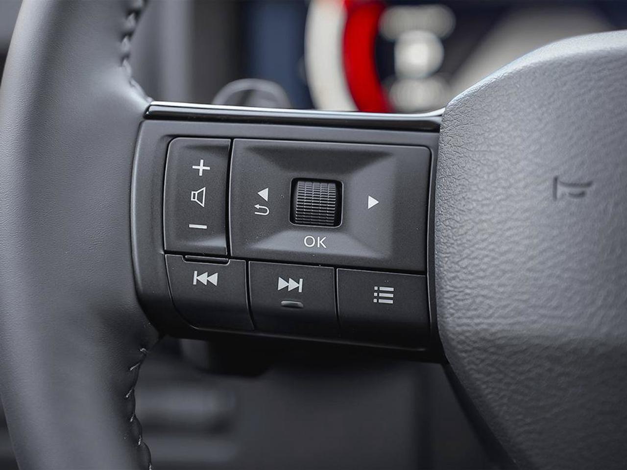 2026 Nissan Rogue Platinum Photo