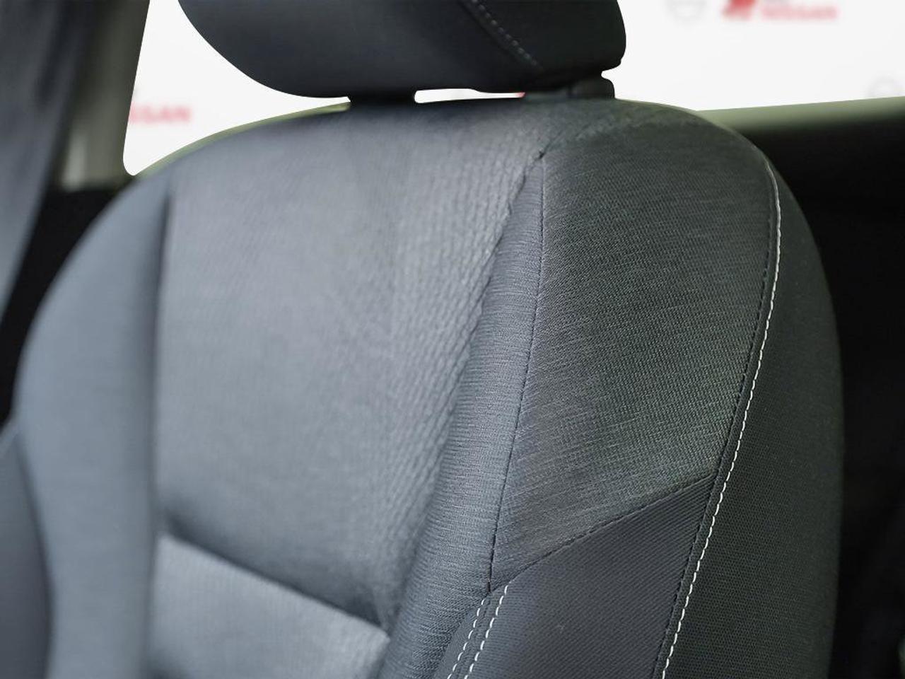 2026 Nissan Rogue SV MOONROOF Photo