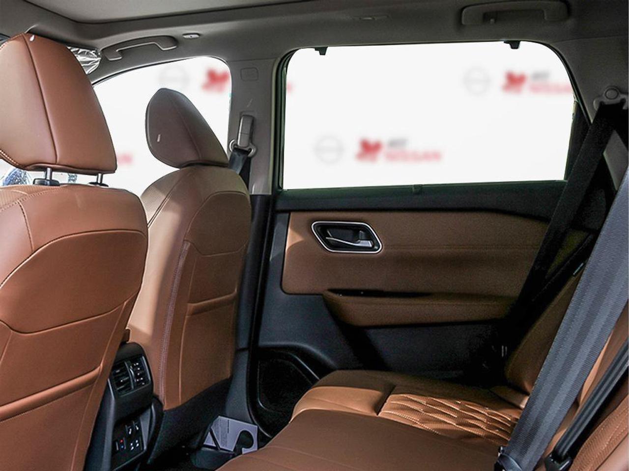 2026 Nissan Rogue Platinum Photo